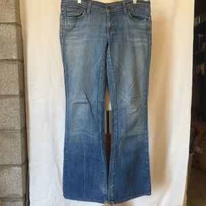 Citizens of Humanity jeans low rise boot flare - size 31